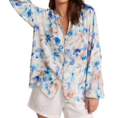 Bella Dahl Button Loop Front Shirt In Malibu Floral Print In Multi