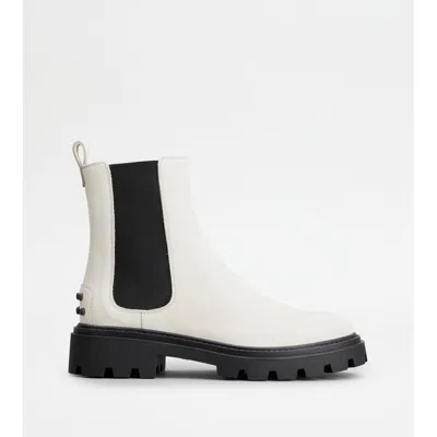 Tod's Rubber-stud Chelsea Boots In White
