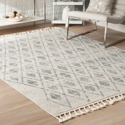 Nuloom Diamond Daphne Area Rug