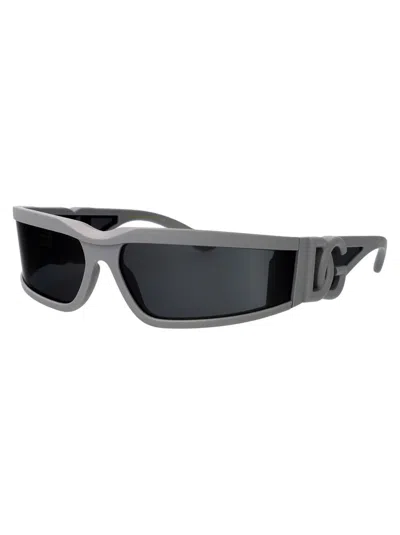 Dolce & Gabbana Dg-embossed Sunglasses In 303287 Rubberized Grey