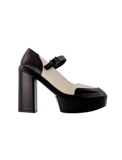 Clergerie Juna Pumps In Black