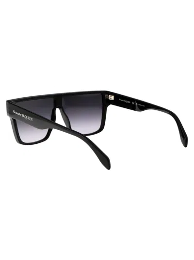 Alexander Mcqueen Alexander Mc Queen Ss22 Sunglasses Am0354 S 001