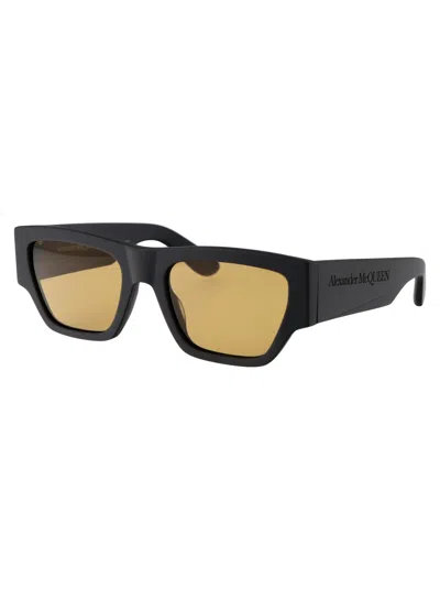 Alexander Mcqueen Alexander Mc Queen Sunglasses Am0393 S 003