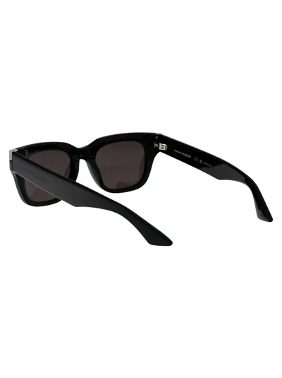 Alexander Mcqueen Alexander Mc Queen Sunglasses Am0439 S 001