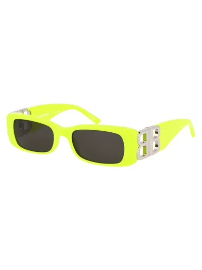 Balenciaga Logo-plaque Rectangle-frame Sunglasses