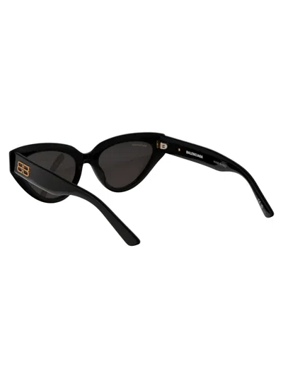 Shop Balenciaga Minimal,urban Sunglasses Bb0270 S 001