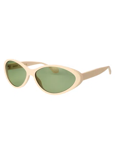 Gucci Cat Eye Sunglasses