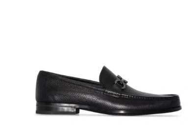 Ferragamo Gancini-detialed Leather Loafers In Black