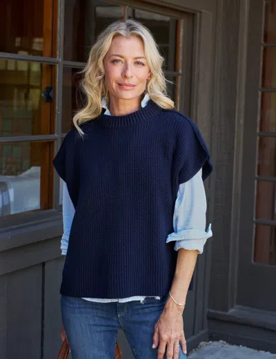 Frank & Eileen Pebbles In Navy