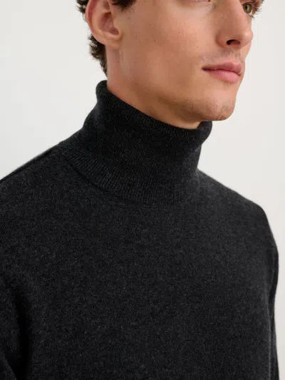 Alex Mill Turtleneck In Washed Cashmere In Charcoal
