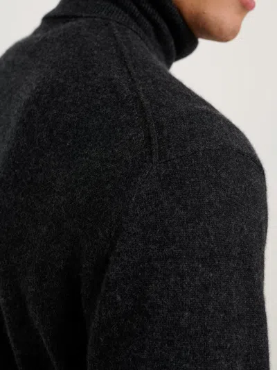 Alex Mill Turtleneck In Washed Cashmere In Charcoal