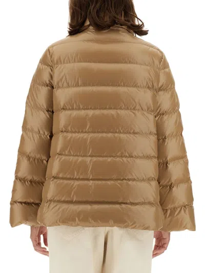 Fay Feather Cape With Hook In Beige
