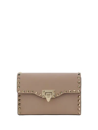 Shop Valentino Garavani Shoulder Bags In Pink