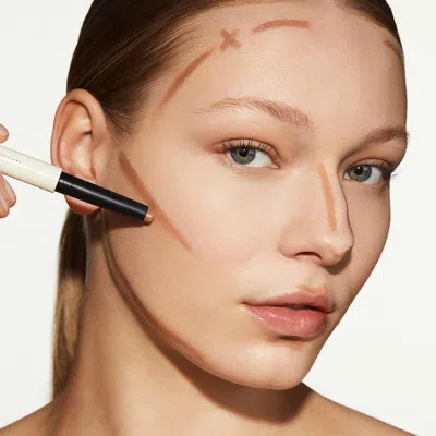 Victoria Beckham Contour Stylus