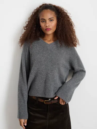 Alex Mill Rowan V-neck In Cashmere In Sterling Grey