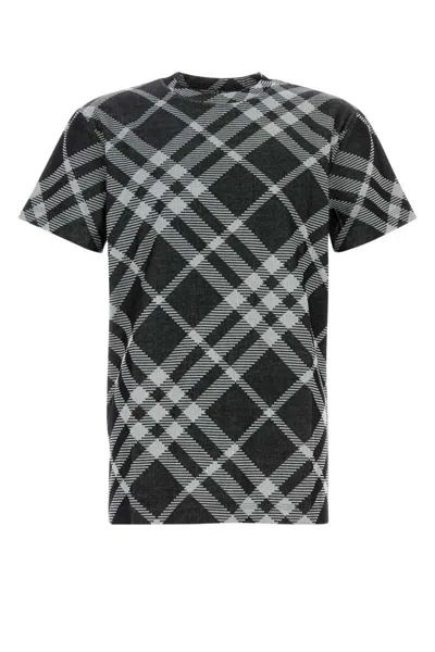 Burberry Nova Check Short Sleeved Crewneck T-shirt In Printed