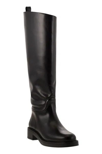 Stuart Weitzman Celia Riding Boot Knee-high In Black