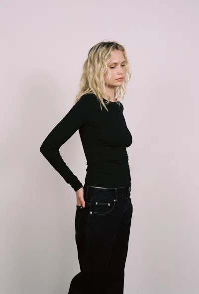 Fw24 Amelia Top In Black