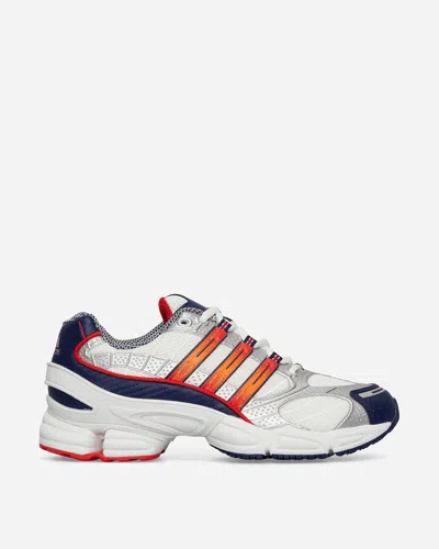 Adidas Originals Adidas Ozweego Pro Sneaker In White