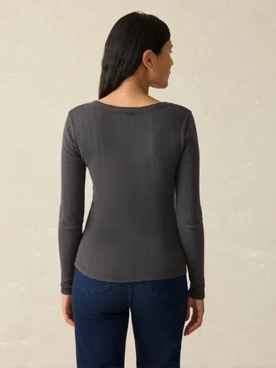 Faherty Pacific Pointelle Scoop Neck Top In Washed Black