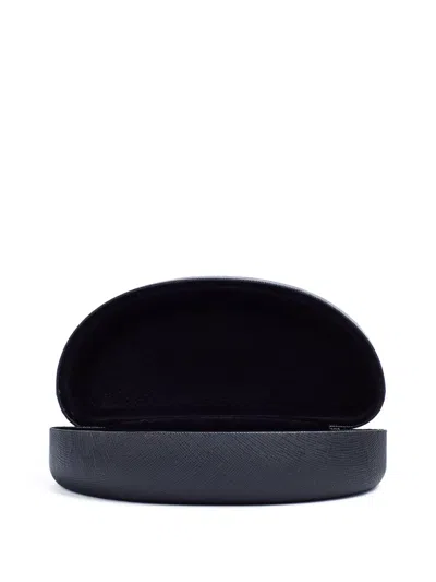 Guess Factory Eyewear Case In Silver