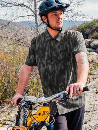 Volcom Ridgestone Short Sleeve Shirt - Asphalt Black In Black