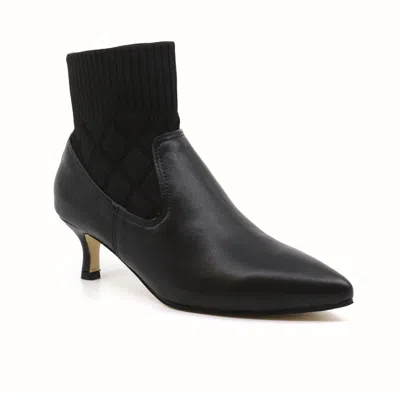 All Black Women Ankle Sock Kitten Heel In Black In Black