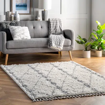 Nuloom Selah Geometric Shag Area Rug