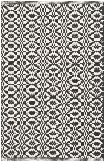 Safavieh Montauk Handwoven Rug