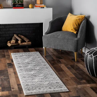 Nuloom Shea Vintage Area Rug
