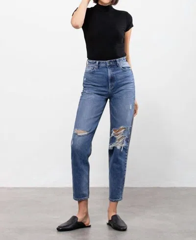 Hidden Two Tone Distressed Tapered Jeans In Medium Wash In Blue