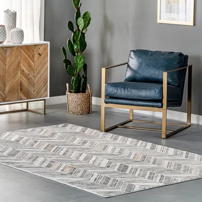 Nuloom Masha Modern Abstract Chevron Area Rug