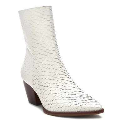 Matisse Caty Western Pointed Toe Bootie In White