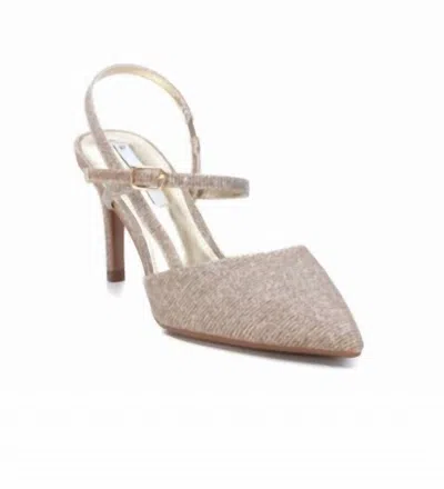 Xti Women's Pumps Shoes In Gold In Beige