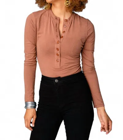 Buddylove Ivy Henley Button Front Bodysuit In Brown In Pink