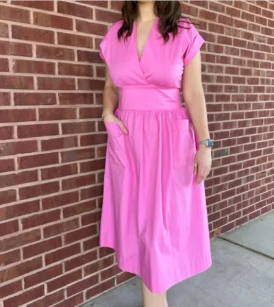 Foil It's A Stunner Dress In Aurora In Pink