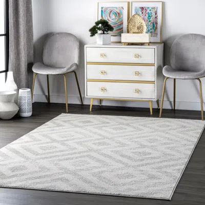 Nuloom Zadie Geometric Area Rug