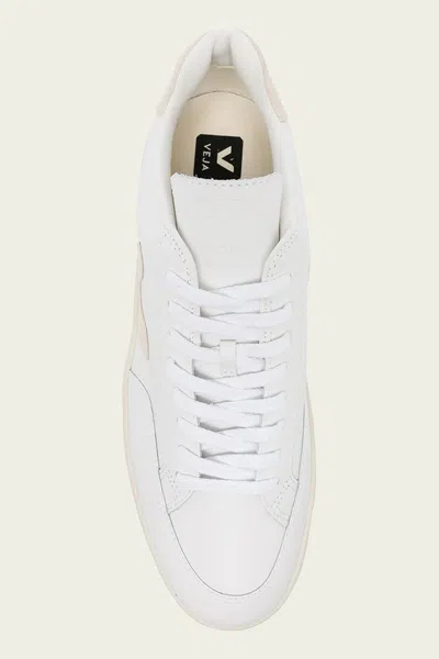 Veja V-12 Sneakers Beige