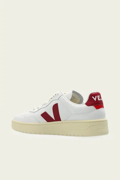 Veja Sneakers V-10 In White And Marsala Leather