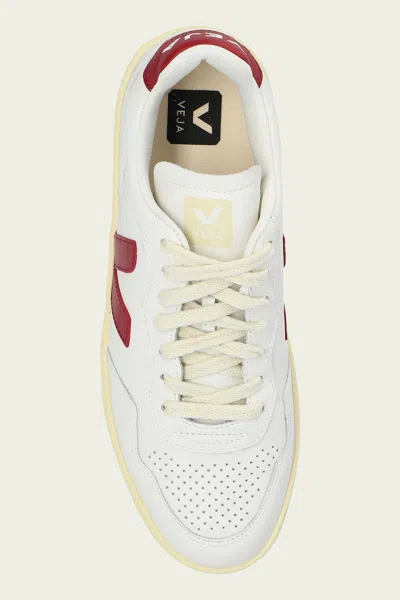 Veja Sneakers V-10 In White And Marsala Leather