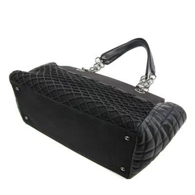Pre-owned Chanel Chocolate Bar Black Canvas Tote Bag ()