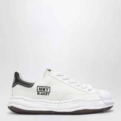 Shop Miharayasuhiro Maison Mihara Yasuhiro White Canvas Blakey Low Top Sneakers