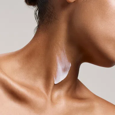 U Beauty The Sculpt Neck + Décolleté Concentrate