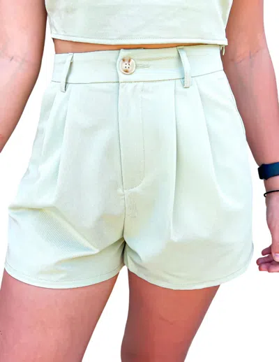 Le Lis Pleat Detail Short In Sage In Blue