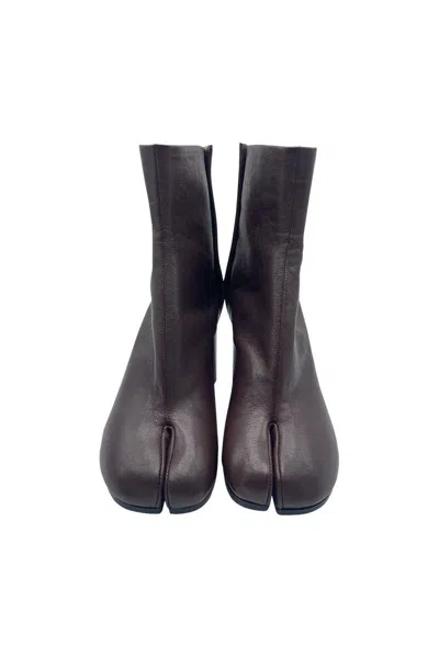Maison Margiela Brown Tabi Boots Shoes In Black