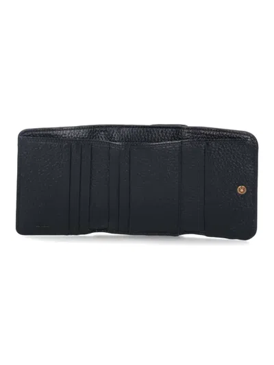 Chloé Logo Embossed Cardholder Wallets In Black