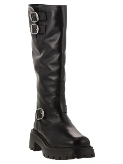 Stuart Weitzman 'emerson' Black Chunky Sole Boots With Logo