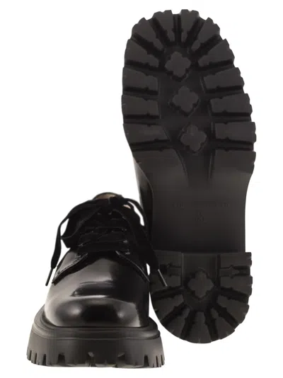 Stuart Weitzman Emerson Derby Shoes