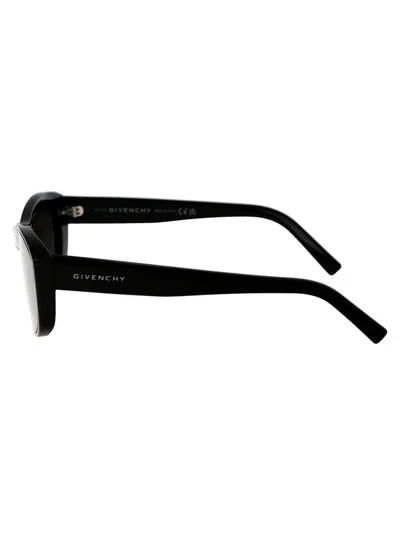 Shop Givenchy Sunglasses In 01b Shiny Black / Gradient Smoke