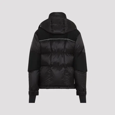 Moncler Grenoble Wintercoat In Black